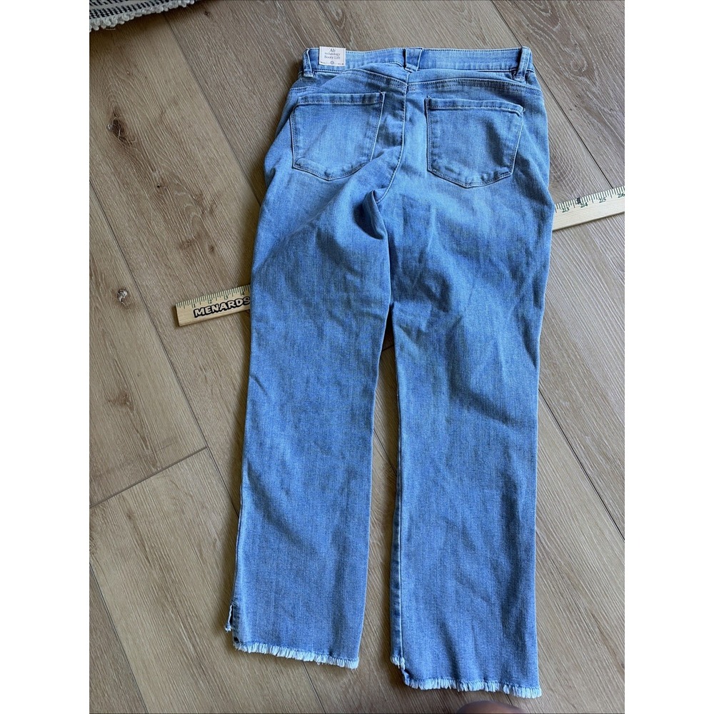 Democracy Jeans Womens 6 Blue Ab Technology Frayed Split Hem Cropped Straight Le - Picture 7 of 7